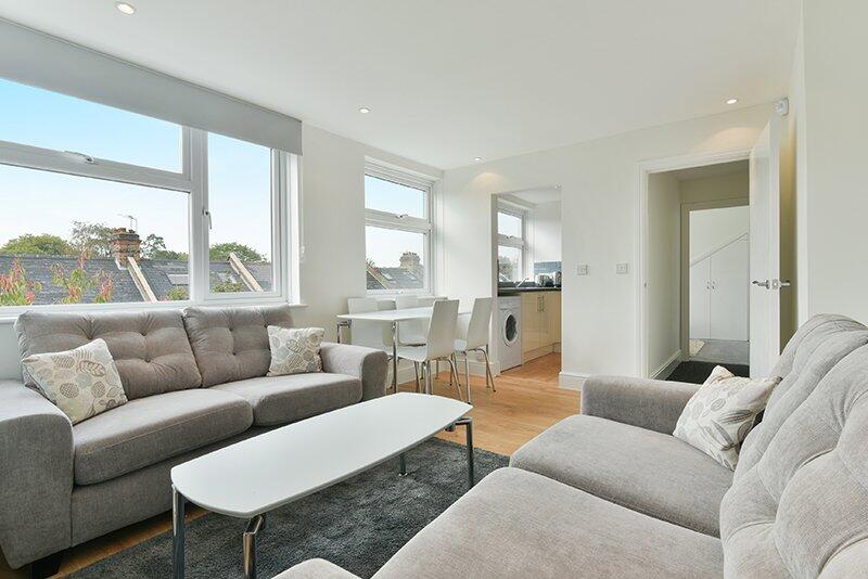 Ravenslea Road, 
Wandsworth Common, SW12 - View 3