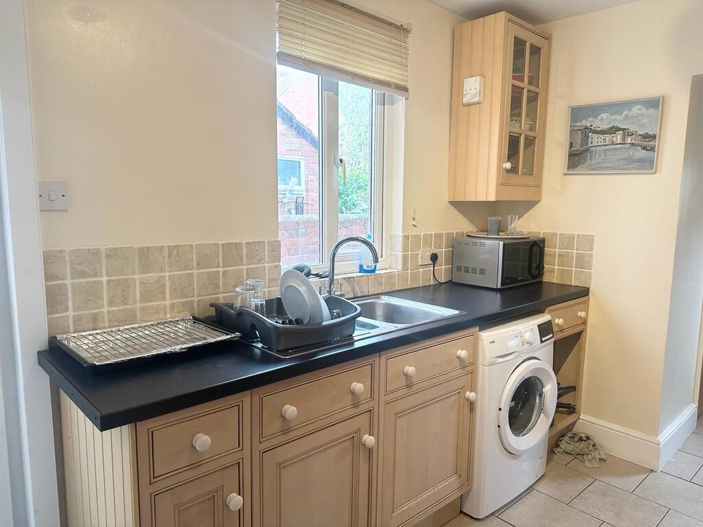 Additional image 7 of Manor Road, Yeovil