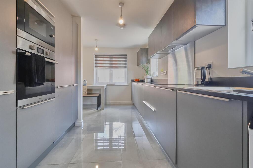 House in Hinckley and Bosworth, Earl Shilton - View 2