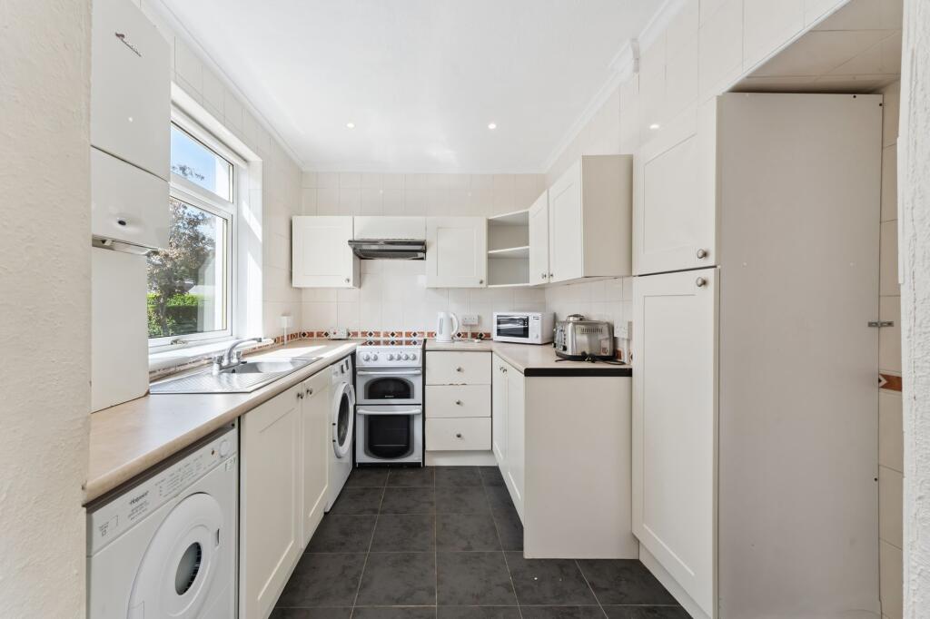 Lawers Drive, Bearsden, G61 - View 5