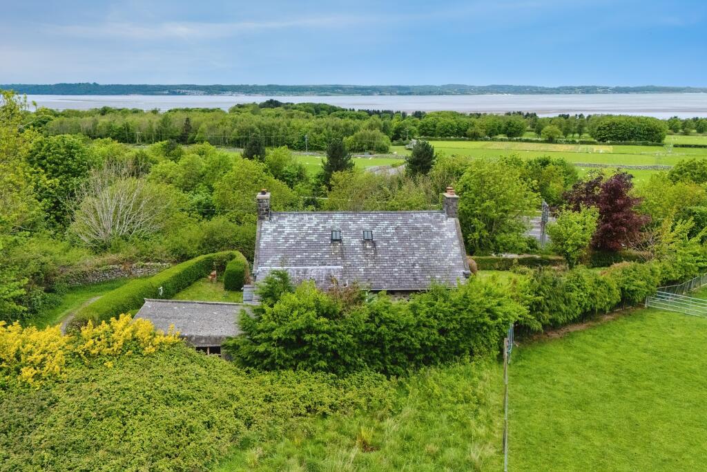 Sunnyside, Abergwyngregyn, Llanfairfechan, Conwy LL33 0LA photo 4