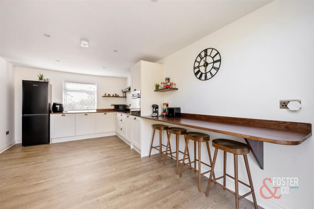 Redhill Close, Brighton photo 5