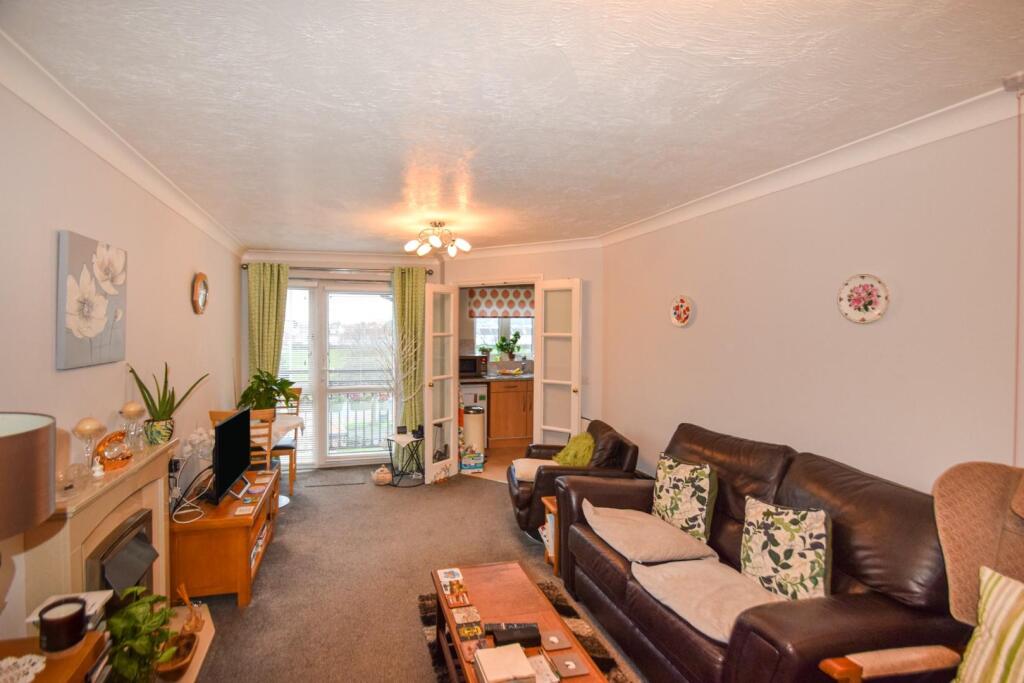 Whitley Road, Eastbourne photo 5