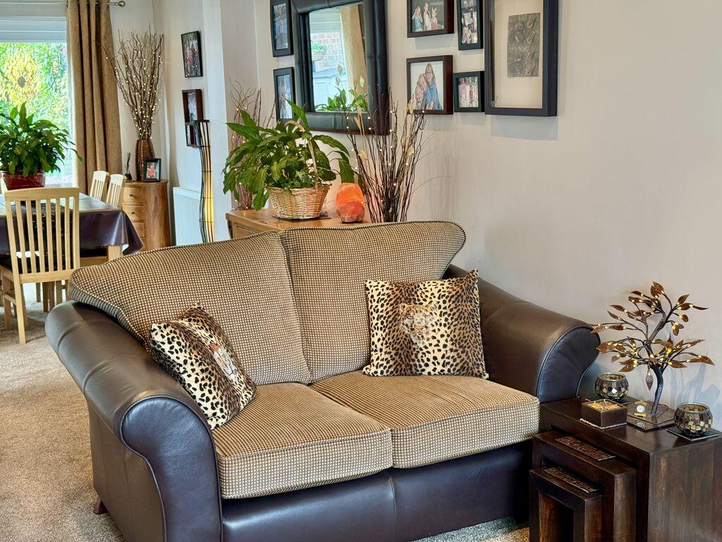 House in Stockport, Greater Manchester - View 2