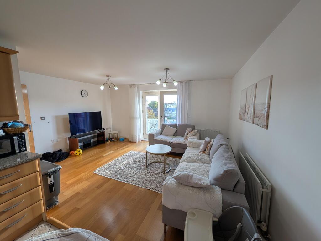 Apartment in Trowbridge - More