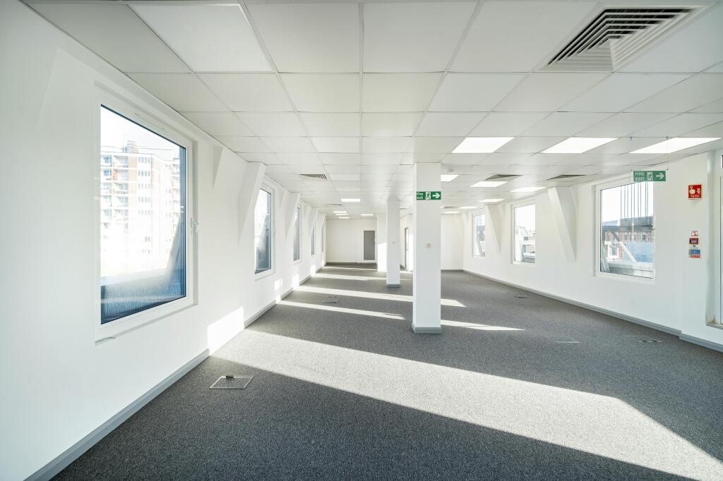 291-299BoroughHighSt-21-5thflr.jpg