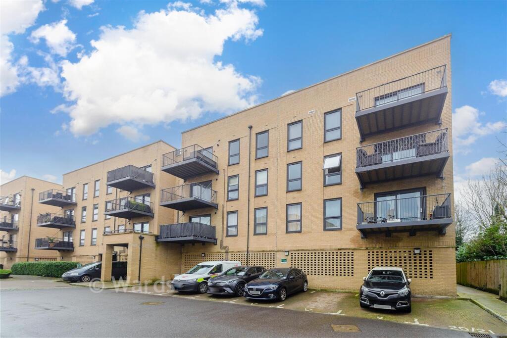 Main image of property: Starboard Crescent, Chatham, Kent