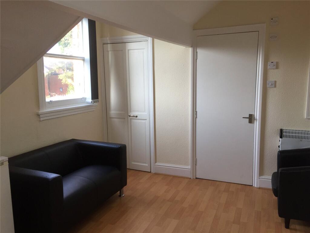 Apartment in Birmingham, West Midlands - View 3