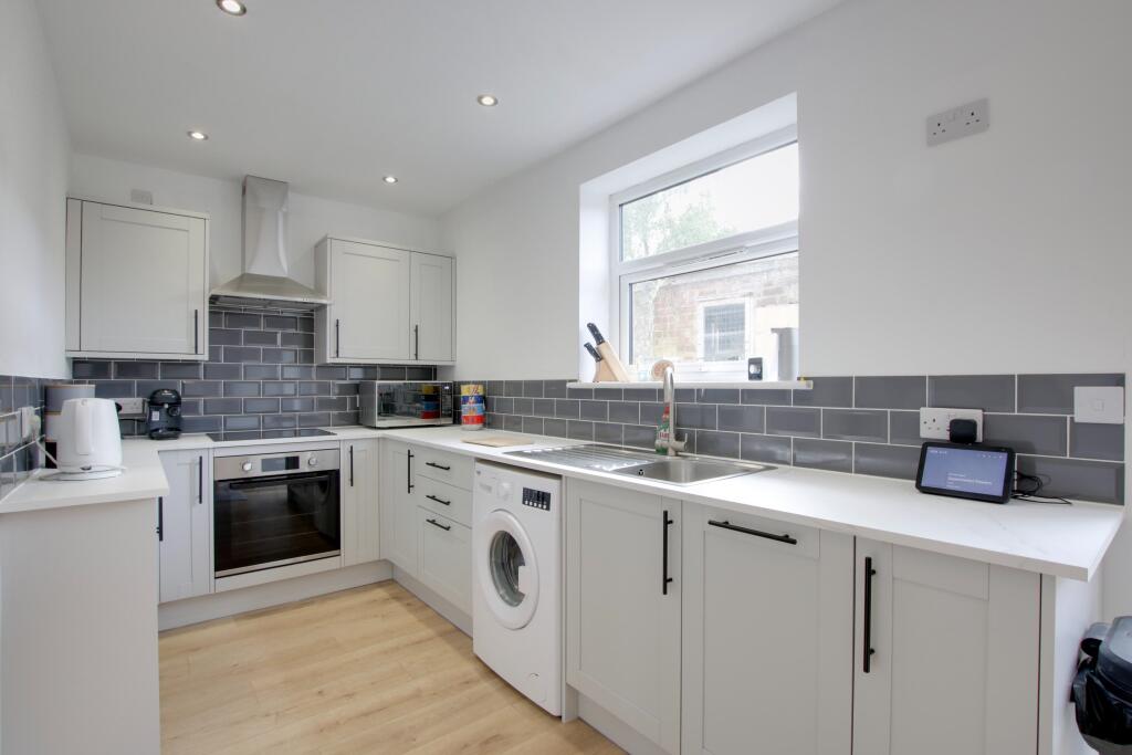House in Fareham, Hampshire - View 3