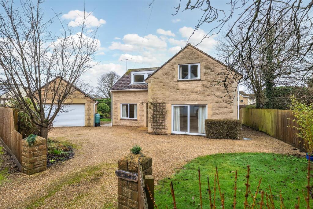 4-bed detached on Church Road, Derry Hill, Calne, £595,000
