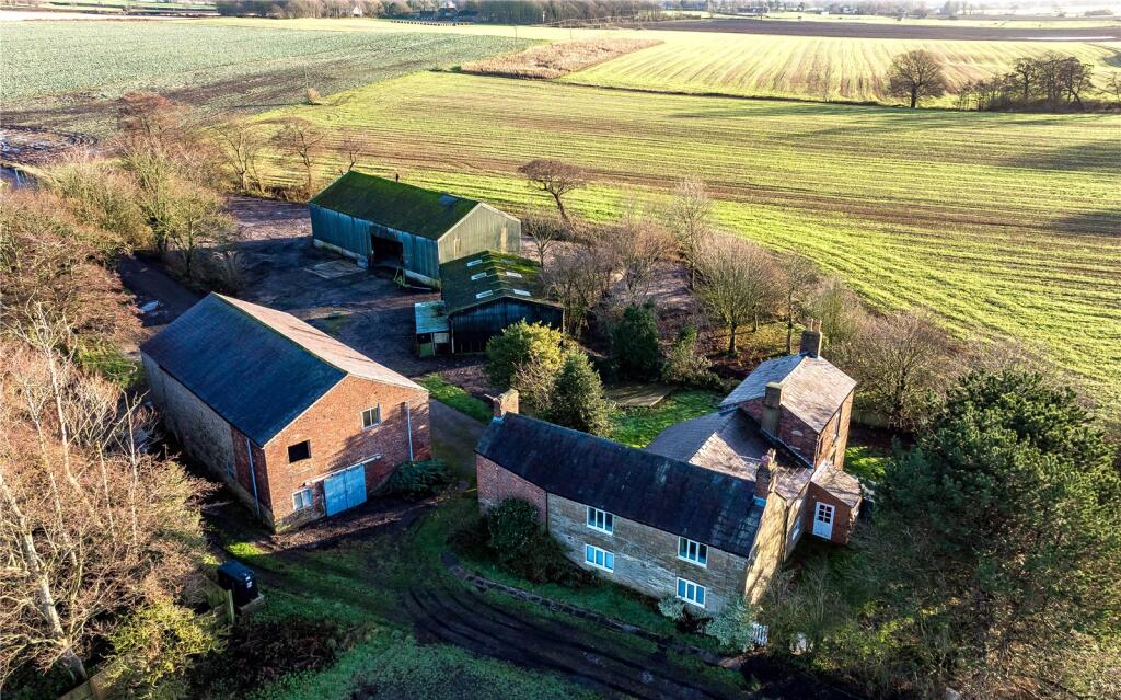 Hollands Farm, Church Lane, Lydiate, Merseyside, L31 photo 2