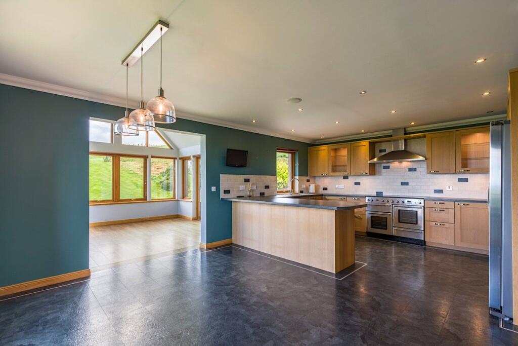 Druidsview, Stonehaven, Aberdeenshire, AB39 - View 4