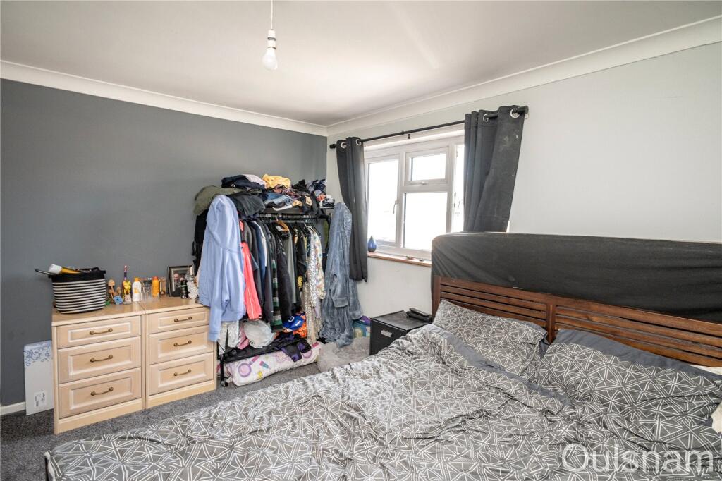 House in Wychavon, Dodderhill - More