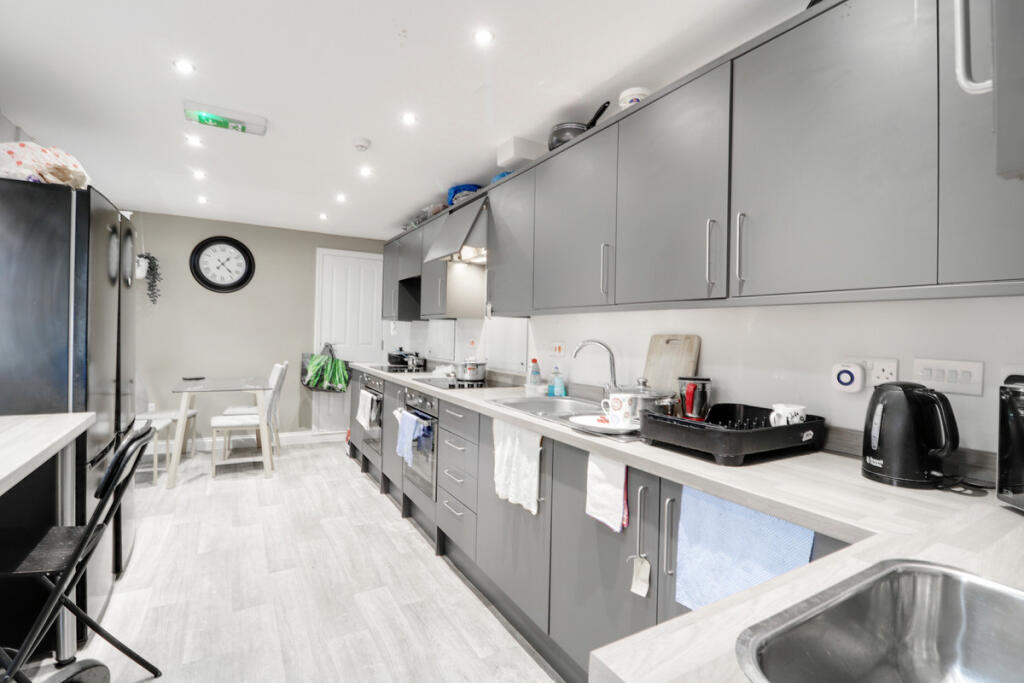 Main image of property: Cardigan Street, Luton, LU1