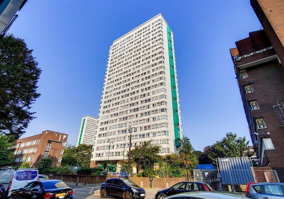 Main image of property: Flat 44 Daubeney Tower, Bowditch, London, SE8 3QN