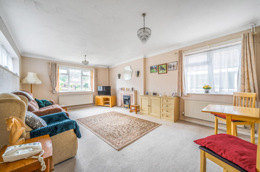 Findon Road, Worthing, West Sussex, BN14 photo 2