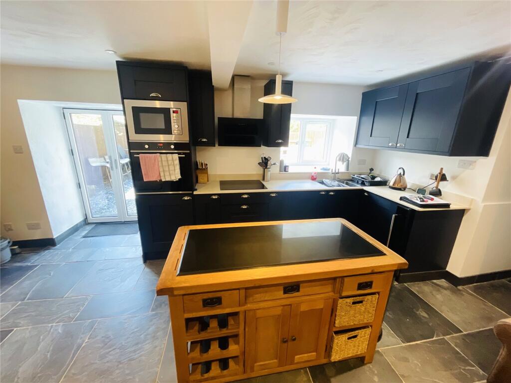 Caernarfon Road, Beddgelert, Caernarfon, Gwynedd, LL55 photo 3
