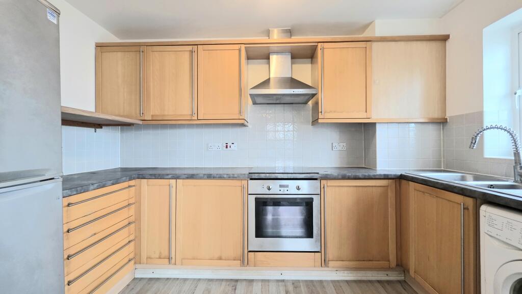 Main image of property: Baltick Wharf, Gravesend, DA11