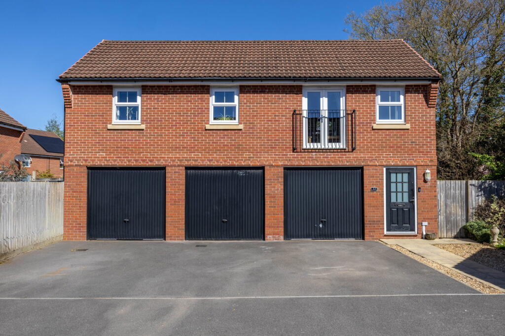 Main image of property: Dragonfly Close, Frome, BA11 5BX