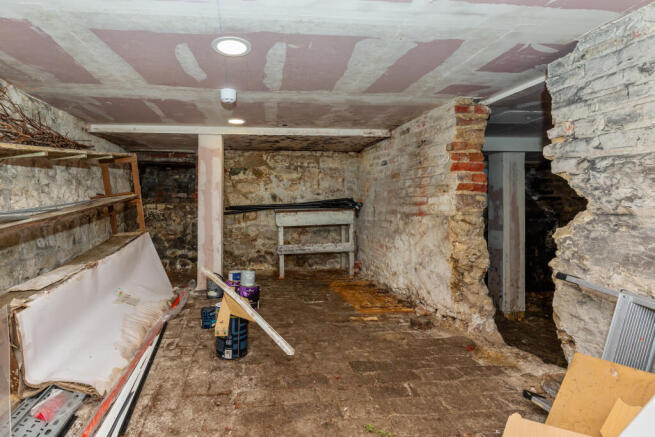 Clifford House, Market Square, Petworth, GU28 0AH