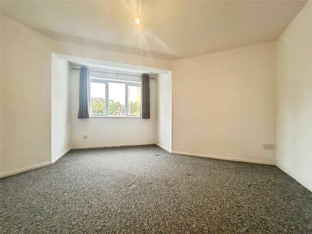 Dadswood, Harlow, Essex photo 3