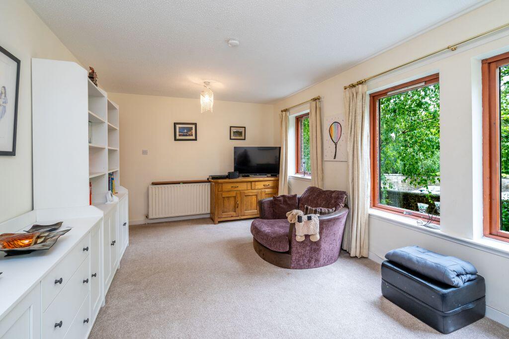 Apartment in Edinburgh, The Grange - View 4