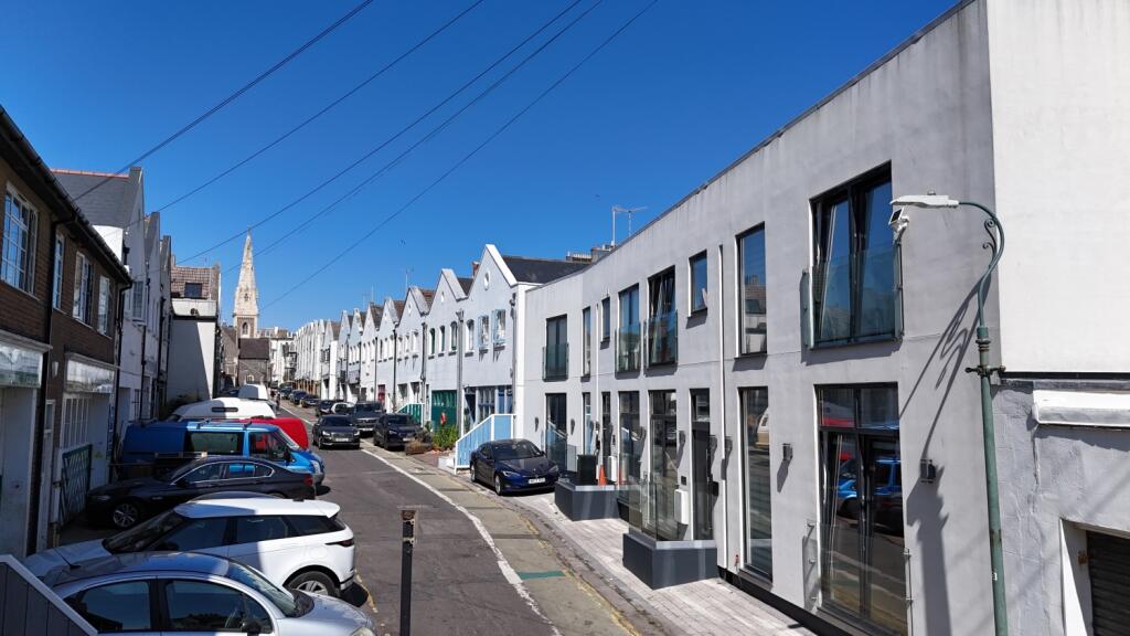 Main image of property: La Manche St Johns Road