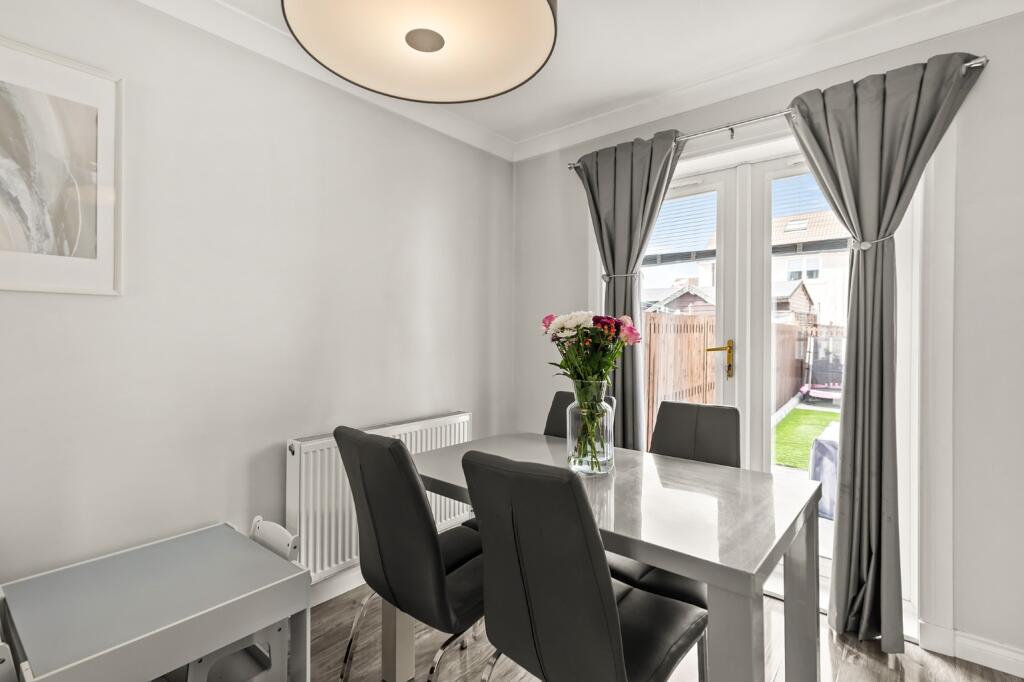 House in Bathgate, West Lothian - View 4