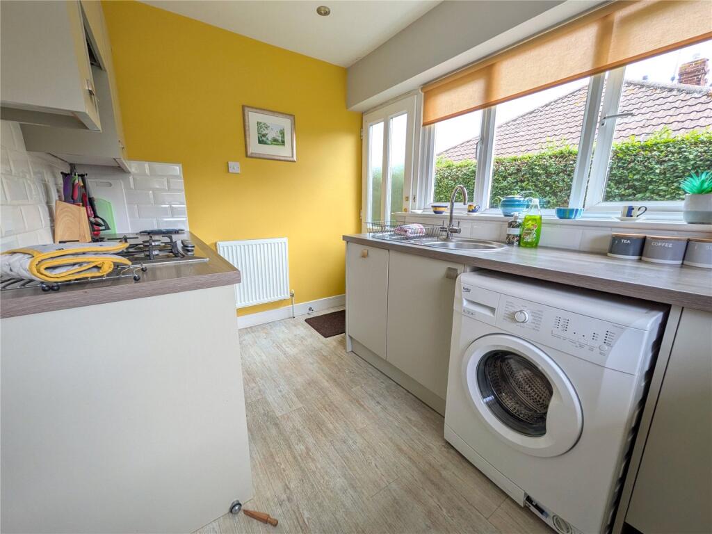 Grange Avenue, Overstrand, Cromer, Norfolk, NR27 photo 4