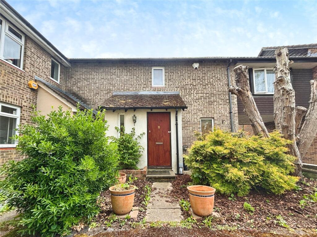 Main image of property: Willow Tree Glade, Calcot, Reading
