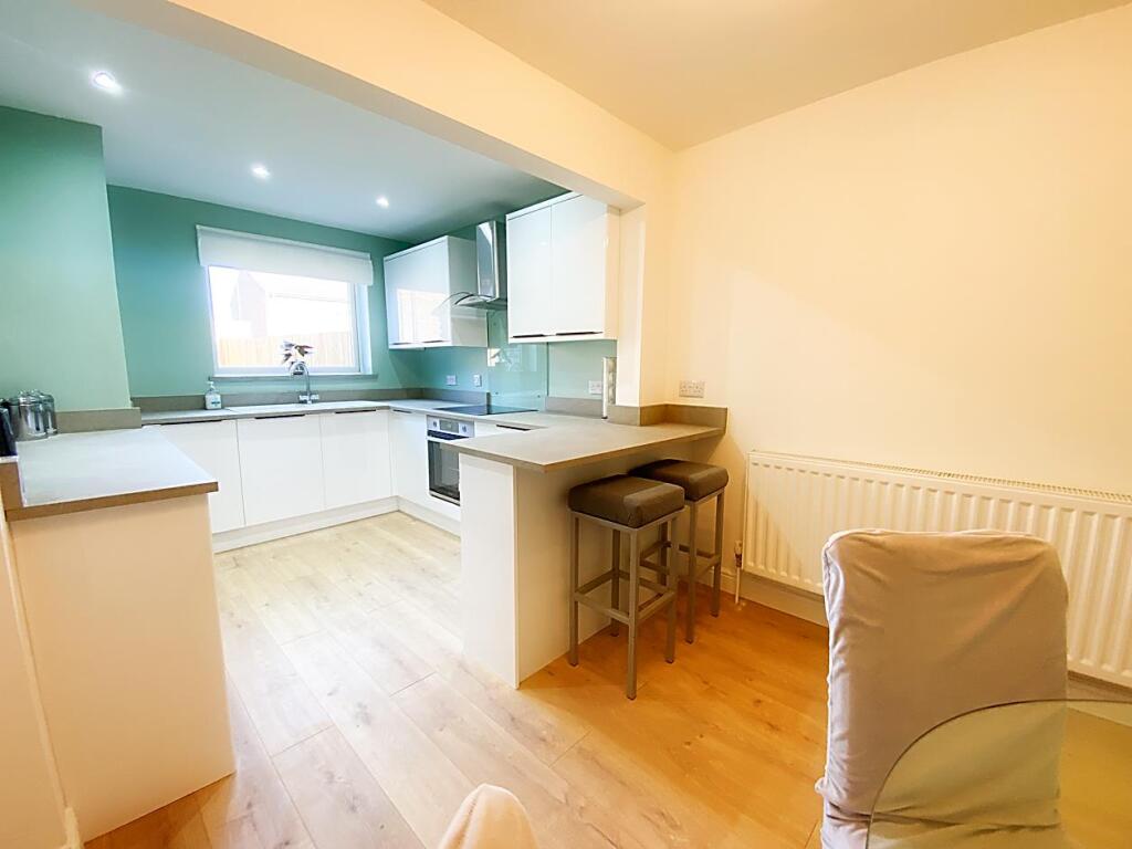 Belper Close, Battle Hill, Wallsend photo 4