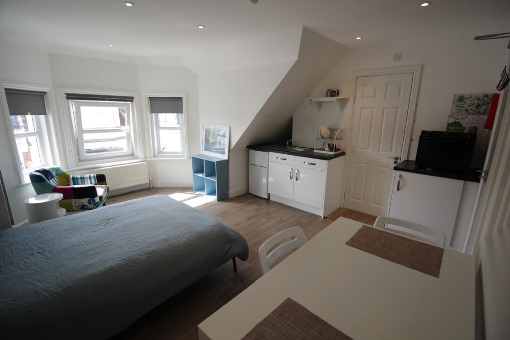 Main image of property: 10 Eldon Place, Westbourne, Bournemouth