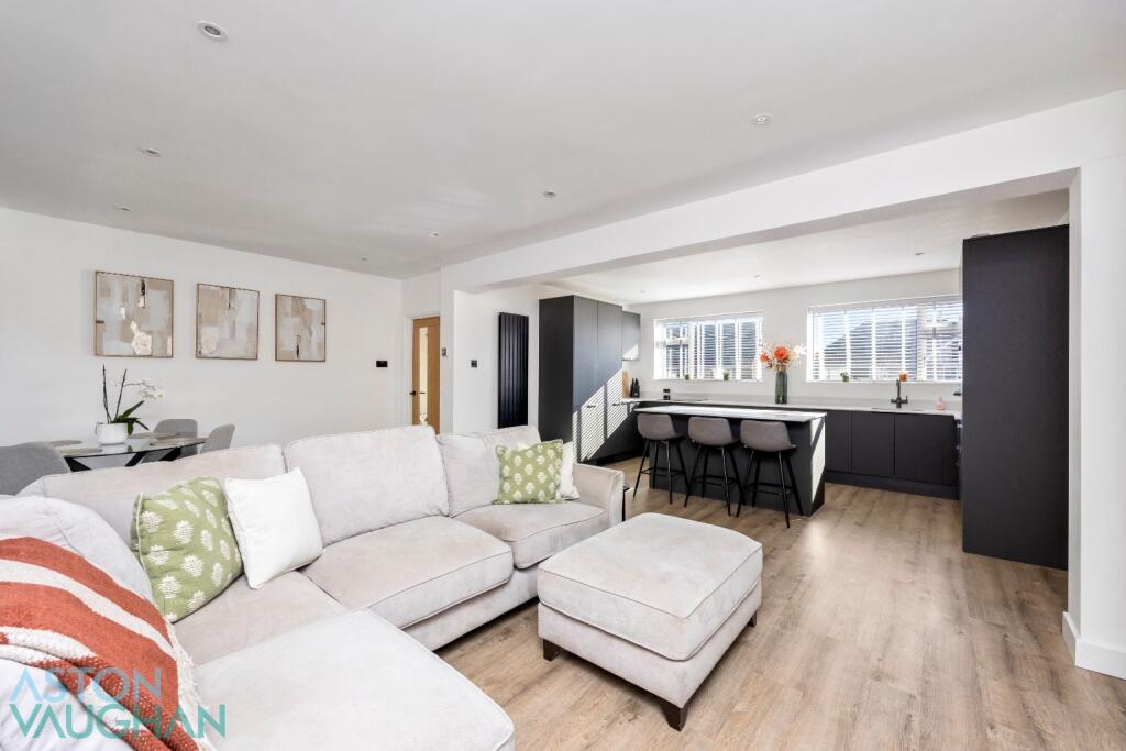 House in Patcham, Westdene - More