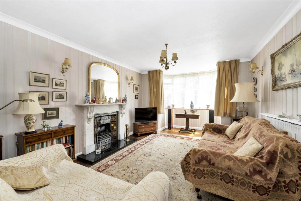 Additional image 4 of Woodstock Road North, St. Albans