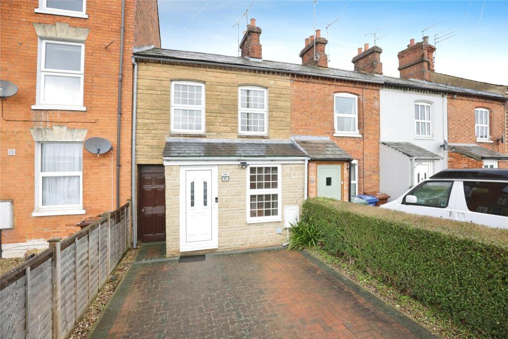 Main image of property: Merton Street, Banbury, Oxfordshire, OX16