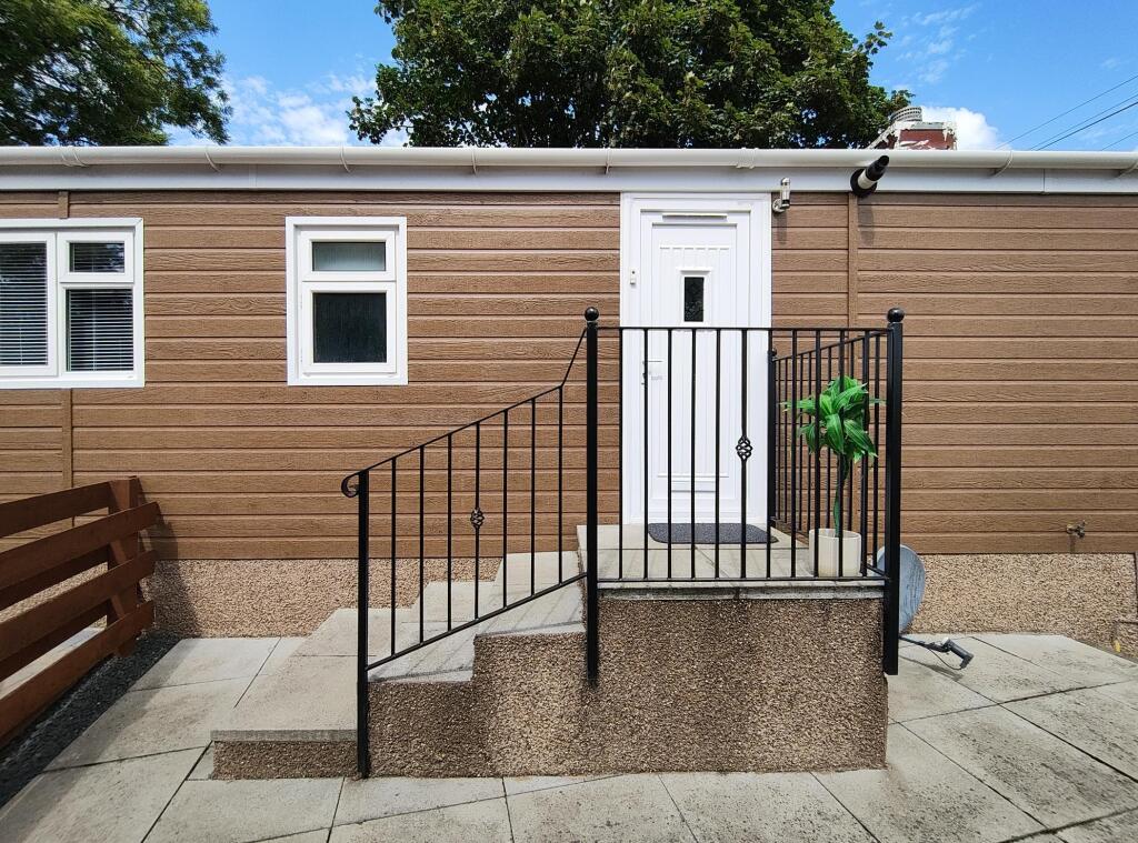 Fordell Gardens, Hillend, Dunfermline - View 2