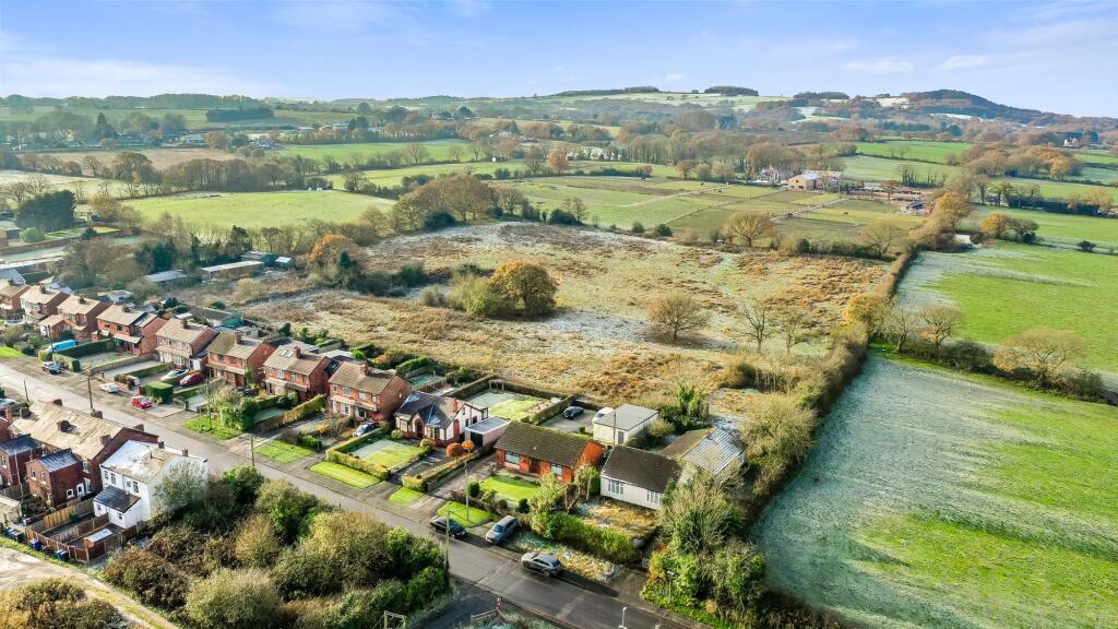 4-bed detached on Wood Lane, Heskin, £600,000