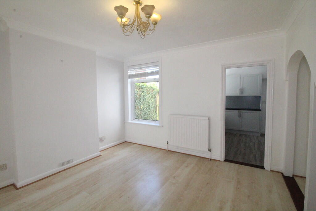 House in Ipswich - View 4