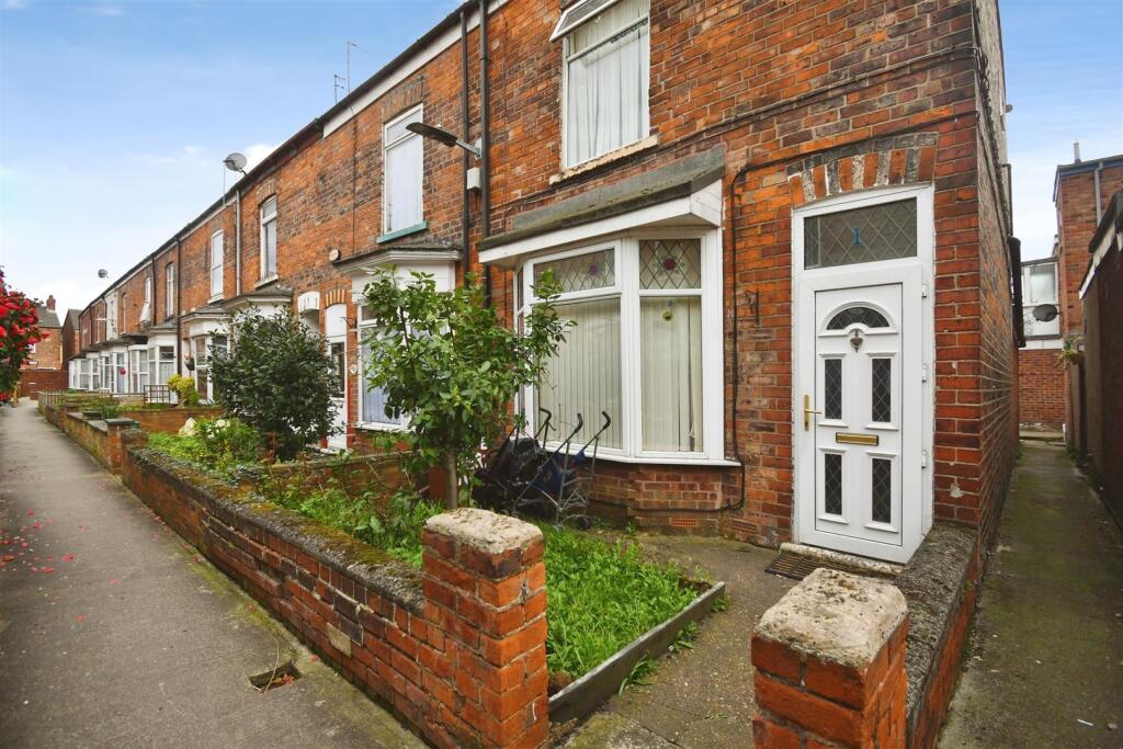 Main image of property: Roseberry Avenue, Newland, Hull