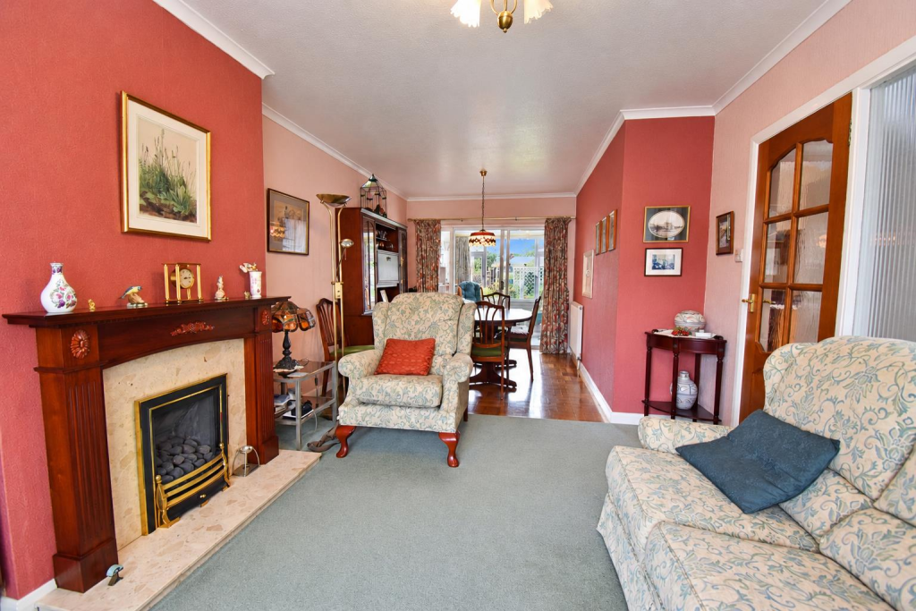 House in Ripley - View 4