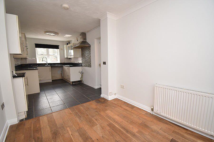 House in Exeter - View 5