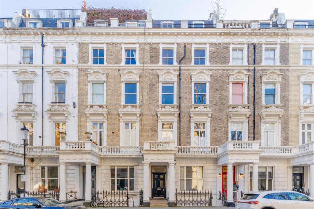 Main image of property: Linden Gardens, Notting Hill / Bayswater, W2