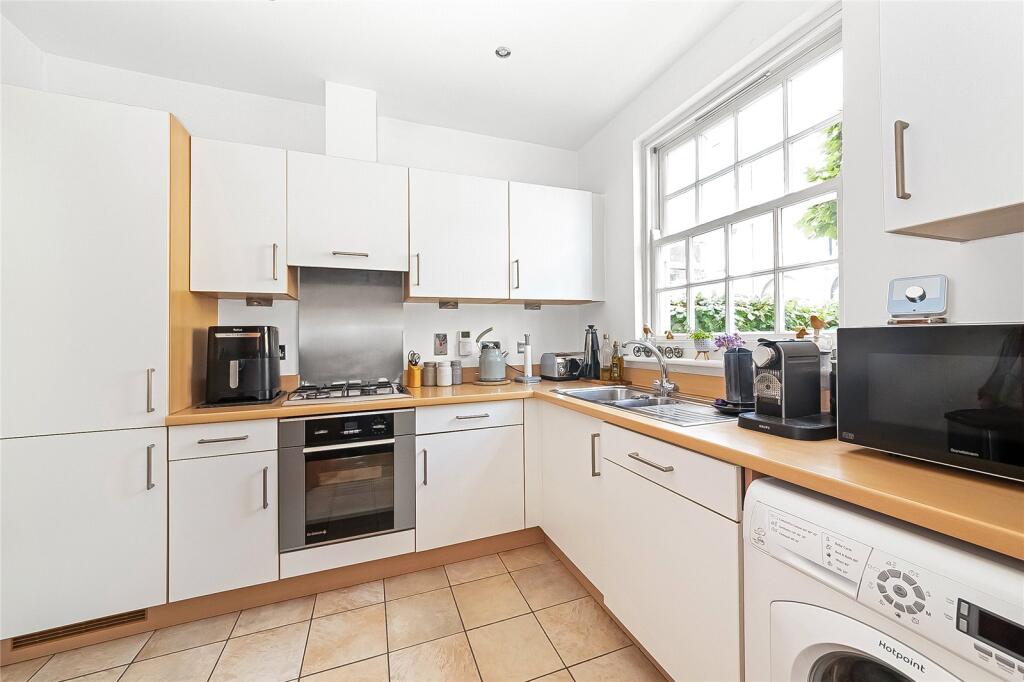House in London - View 4