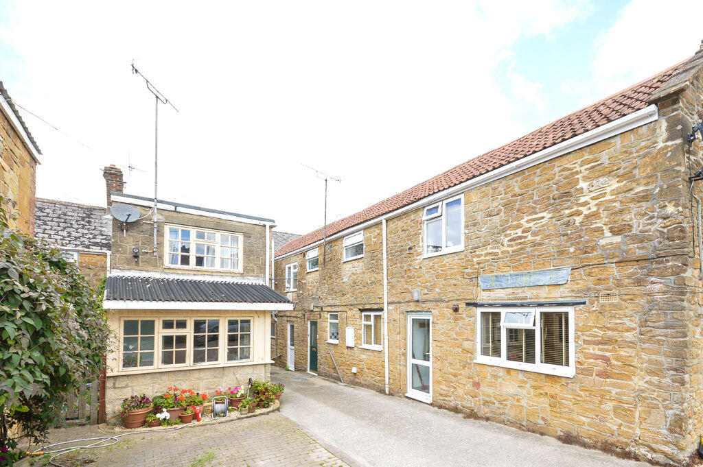 Main image of property: Hamdon Court, Stoke sub Hamdon