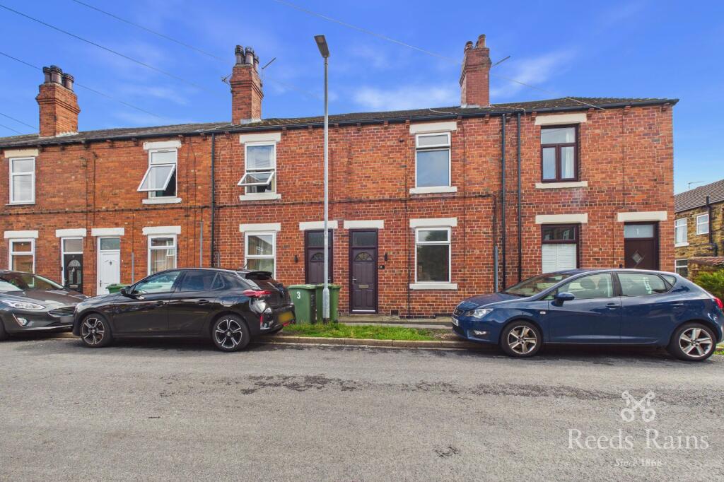 Main image of property: Oakwood Drive, Rothwell, Leeds, West Yorkshire, LS26