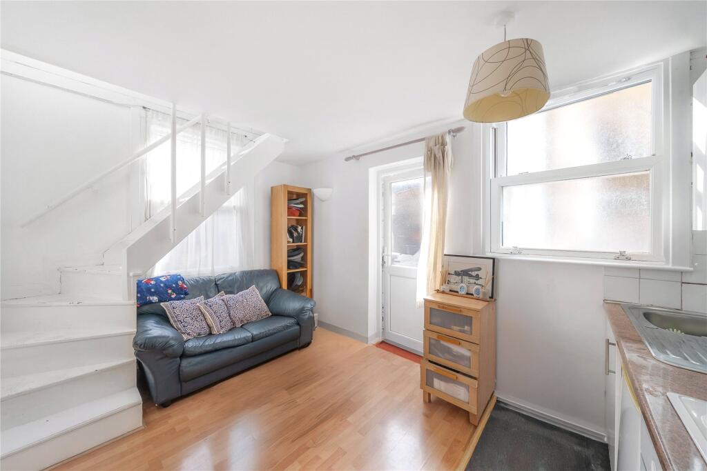 New Kings Road, Parsons Green, London, SW6 photo 2