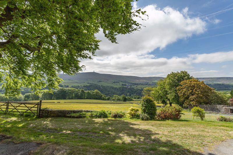Old Hall Farm, Eastwood Lane, Todmorden OL14 8RU photo 2