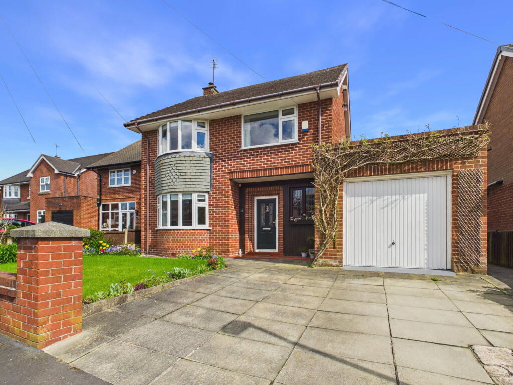 Main image of property: Cromfield, Aughton L39 5AB
