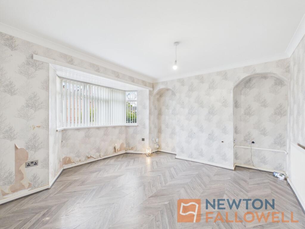 Apartment in Walsall, Little Bloxwich - View 5