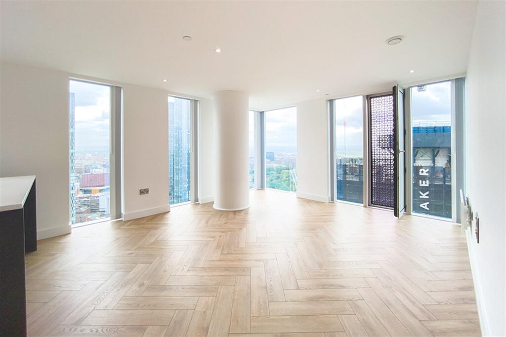 Main image of property: Elizabeth Tower, M15